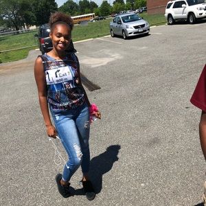 Meet your Posher, Destiny